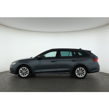 Skoda Octavia  Kombi 2021,  2.0 diesel, automat - Na sprzedaż za 67 999 zł - Piaseczno - zdjęcie 4