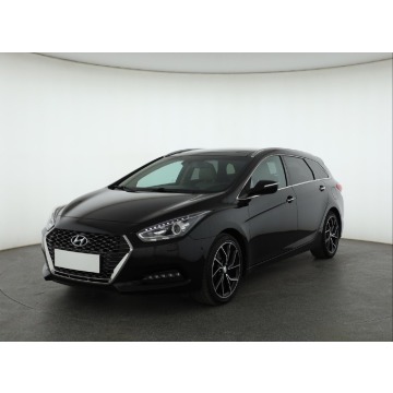 Hyundai i40  Kombi 2018,  1.6 diesel, automat - Na sprzedaż za 49 999 zł - Piaseczno - zdjęcie 3