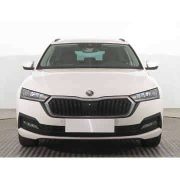 Skoda Octavia  Kombi 2023,  1.0 benzyna - Na sprzedaż za 59 999 zł - Katowice - zdjęcie 2