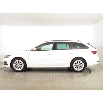 Skoda Octavia  Kombi 2023,  1.0 benzyna - Na sprzedaż za 59 999 zł - Katowice - zdjęcie 4
