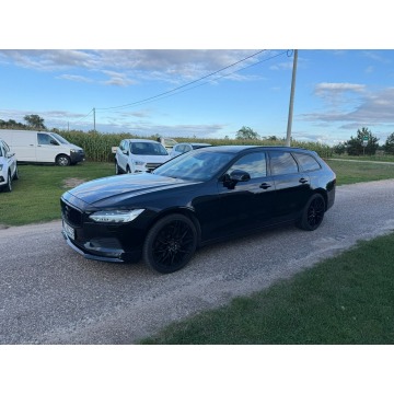 Volvo V90  Kombi 2018,  2.0 benzyna, automat - Na sprzedaż za 53 000 zł - Gąsocin - zdjęcie 2