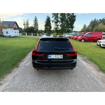 Volvo V90  Kombi 2018,  2.0 benzyna, automat - Na sprzedaż za 53 000 zł - Gąsocin - zdjęcie 5