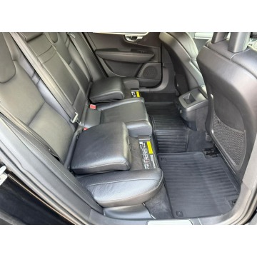 Volvo V90  Kombi 2018,  2.0 benzyna, automat - Na sprzedaż za 53 000 zł - Gąsocin - zdjęcie 12