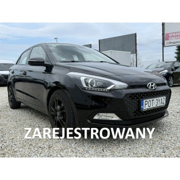 Hyundai i20 - Grzane fotele,grzana kierownica/Navi/Climatronik/Czujniki parkowania/