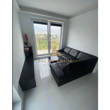 2 Pokoje Zielona Okolica Komunikacja Duzy Balkon