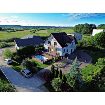 Sprzedam dom Rumia -  jednopiętrowy,  pow.  309 m2,  działka:   1128 m2 - zdjęcie 2