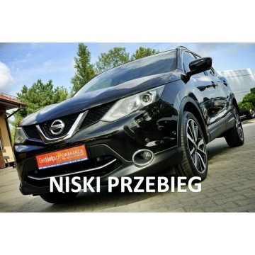Nissan Qashqai - 1,2i skóra, NAVI, kamery 360, Bi-Xenon, 2015r.