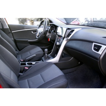 Hyundai i30  Kombi 2013,  1.4 diesel - Na sprzedaż za 25 900 zł - Świebodzin - zdjęcie 9