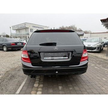 Mercedes - Benz C-klasa  Kombi 2010,  2.1 diesel - Na sprzedaż za 21 900 zł - Słupsk - zdjęcie 6