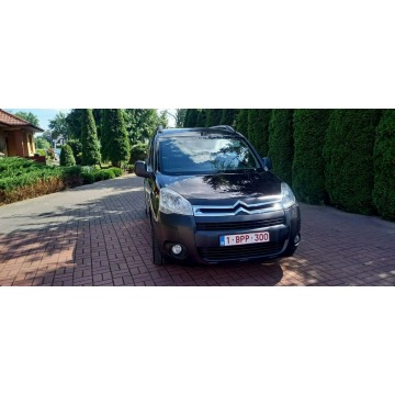 Citroen Berlingo  Kombi 2012,  1.6 diesel - Na sprzedaż za 16 900 zł - Płońsk - zdjęcie 3