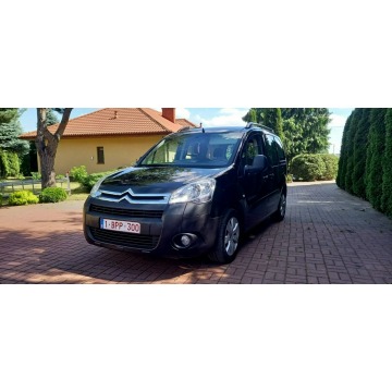 Citroen Berlingo  Kombi 2012,  1.6 diesel - Na sprzedaż za 16 900 zł - Płońsk - zdjęcie 4