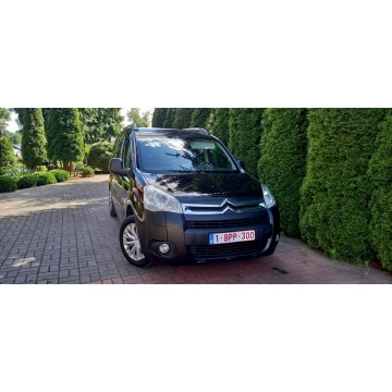 Citroen Berlingo  Kombi 2012,  1.6 diesel - Na sprzedaż za 16 900 zł - Płońsk - zdjęcie 7