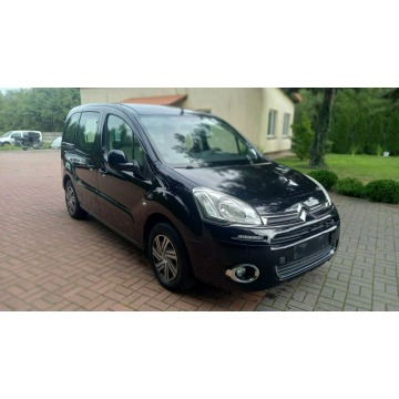 Citroen Berlingo  Kombi 2013,  1.6 benzyna - Na sprzedaż za 21 900 zł - Płońsk - zdjęcie 9