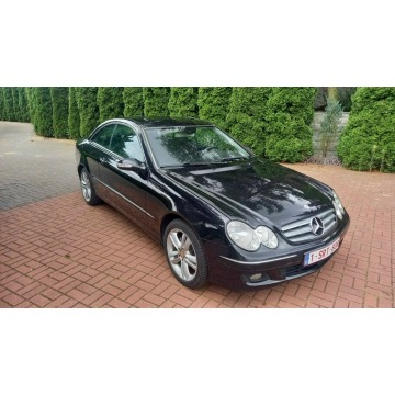 Mercedes E 200 - Cupe. Klima