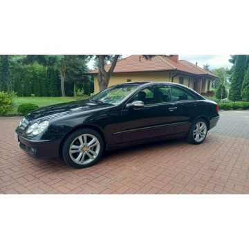 Mercedes - Benz E-klasa  Coupe/Sportowy 2007,  2.2 diesel - Na sprzedaż za 23 900 zł - Płońsk - zdjęcie 8