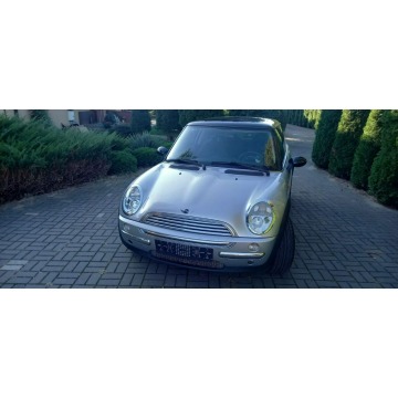 Mini Cooper  Hatchback 2001,  1.6 benzyna - Na sprzedaż za 8 900,00 zł - Płońsk - zdjęcie 2