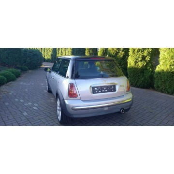 Mini Cooper  Hatchback 2001,  1.6 benzyna - Na sprzedaż za 8 900,00 zł - Płońsk - zdjęcie 12