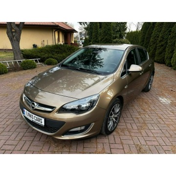 Opel Astra  Hatchback 2012,  1.7 diesel - Na sprzedaż za 21 900 zł - Płońsk - zdjęcie 4