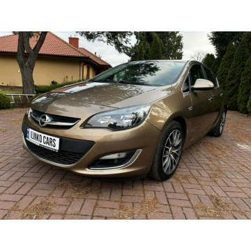 Opel Astra  Hatchback 2012,  1.7 diesel - Na sprzedaż za 21 900 zł - Płońsk - zdjęcie 9