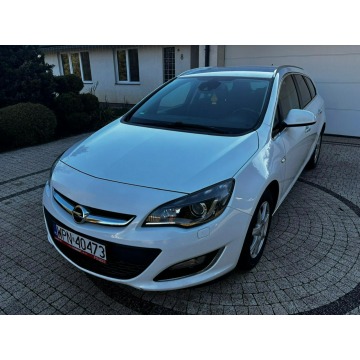 Opel Astra  Kombi 2013,  1.7 diesel - Na sprzedaż za 21 600 zł - Płońsk - zdjęcie 5
