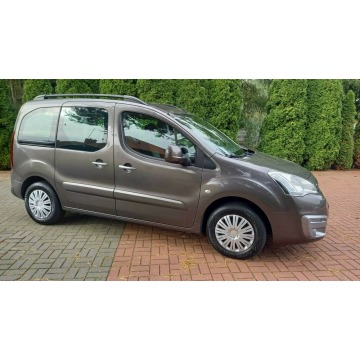 Peugeot Partner  Kombi 2016,  1.6 diesel - Na sprzedaż za 32 900 zł - Płońsk - zdjęcie 4