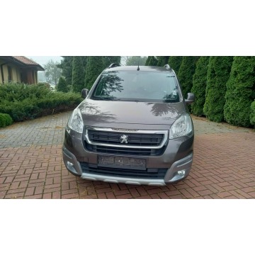 Peugeot Partner  Kombi 2016,  1.6 diesel - Na sprzedaż za 32 900 zł - Płońsk - zdjęcie 9