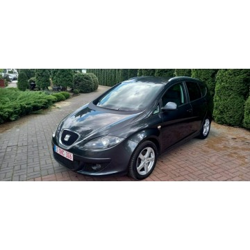 Seat Altea  Kombi 2009,  1.9 diesel - Na sprzedaż za 14 900 zł - Płońsk - zdjęcie 2