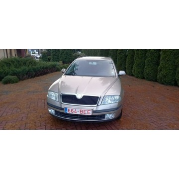 Skoda Octavia  Kombi 2005,  1.6 benzyna - Na sprzedaż za 10 900 zł - Płońsk - zdjęcie 4