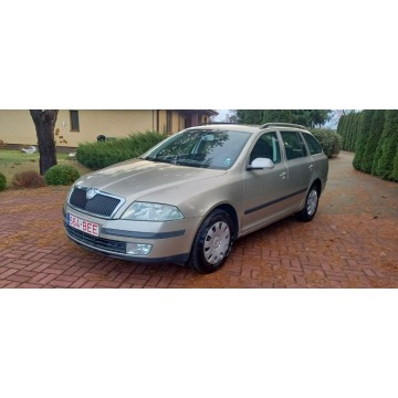 Skoda Octavia  Kombi 2005,  1.6 benzyna - Na sprzedaż za 10 900 zł - Płońsk - zdjęcie 5