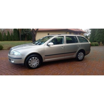 Skoda Octavia  Kombi 2005,  1.6 benzyna - Na sprzedaż za 10 900 zł - Płońsk - zdjęcie 12