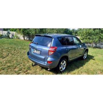 Toyota   SUV 2009,  2.0 benzyna - Na sprzedaż za 33 900 zł - Płońsk - zdjęcie 8