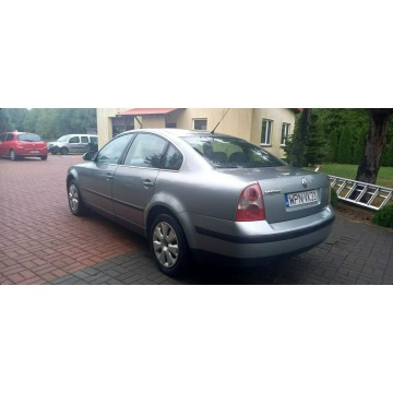 Volkswagen Passat  Sedan/Limuzyna 2004,  1.9 diesel - Na sprzedaż za 4 500,00 zł - Płońsk - zdjęcie 9
