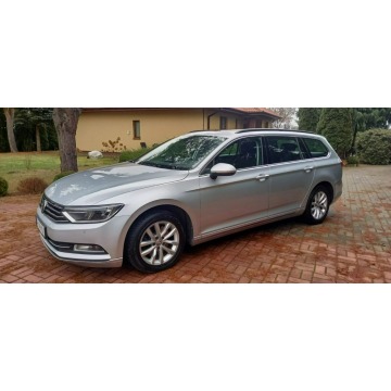 Volkswagen Passat  Kombi 2017,  1.6 diesel - Na sprzedaż za 43 900 zł - Płońsk - zdjęcie 6