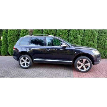 Volkswagen Touareg  SUV 2007,  2.5 diesel, automat - Na sprzedaż za 23 900 zł - Płońsk - zdjęcie 8