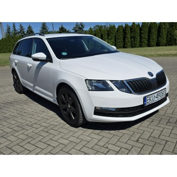 Skoda Octavia  Kombi 2018,  1.6 diesel, automat - Na sprzedaż za 35 900 zł - Kutno - zdjęcie 5