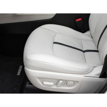 Mazda CX-60  SUV 2023,  2.5 hybryda, automat - Na sprzedaż za 161 850 zł - Gdańsk - zdjęcie 10