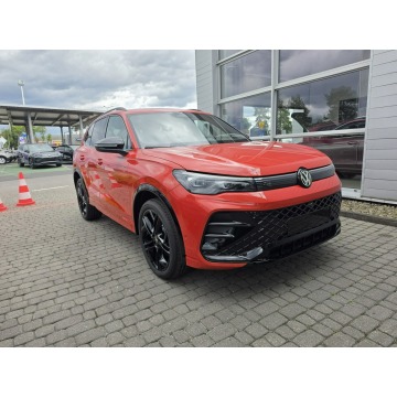 Volkswagen Tiguan  SUV 2026,  2.0 benzyna, automat - Na sprzedaż za 199 990 zł - Stalowa Wola - zdjęcie 2
