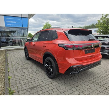 Volkswagen Tiguan  SUV 2026,  2.0 benzyna, automat - Na sprzedaż za 199 990 zł - Stalowa Wola - zdjęcie 7