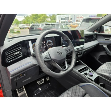 Volkswagen Tiguan  SUV 2026,  2.0 benzyna, automat - Na sprzedaż za 199 990 zł - Stalowa Wola - zdjęcie 9