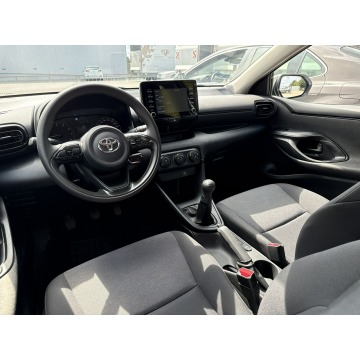 Toyota Yaris  Hatchback 2022,  1.0 benzyna - Na sprzedaż za 55 500 zł - Jawczyce - zdjęcie 12