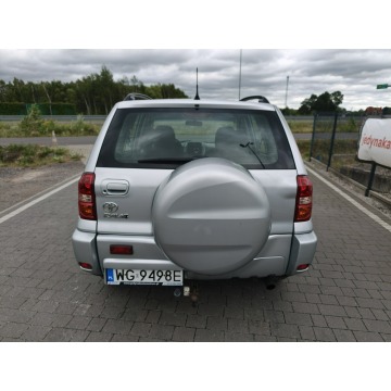 Toyota   SUV 2004,  2.0 diesel - Na sprzedaż za 11 800 zł - Lipówki - zdjęcie 8