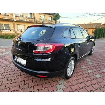 Renault Megane  Kombi 2013,  1.6 benzyna - Na sprzedaż za 26 990 zł - Zagórze - zdjęcie 7