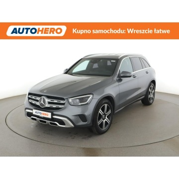 Mercedes GLC 220 - 4x4 automat navi kamery full LED grzane fotele skóra