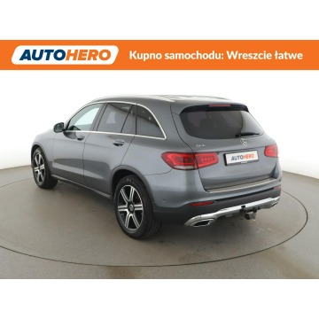 Mercedes - Benz GLC-klasa  SUV 2020,  2.0 diesel, automat - Na sprzedaż za 128 500 zł - Warszawa - zdjęcie 4