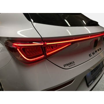 Cupra Leon  Hatchback 2023,  2.0 benzyna, automat - Na sprzedaż za 129 900 zł - Warszawa - zdjęcie 10
