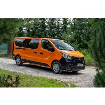 Renault Trafic - 1.6 dCi 145KM / Automat / 9-osobowy / Bluetooth / Navi / Zadbany / FV