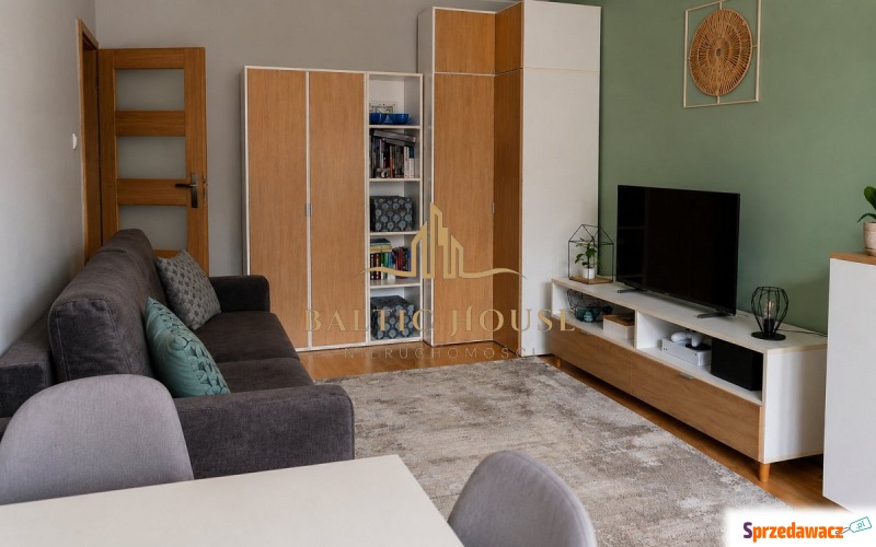 Mieszkanie dwupokojowe Gdynia,   44 m2, drugie piętro - Sprzedam