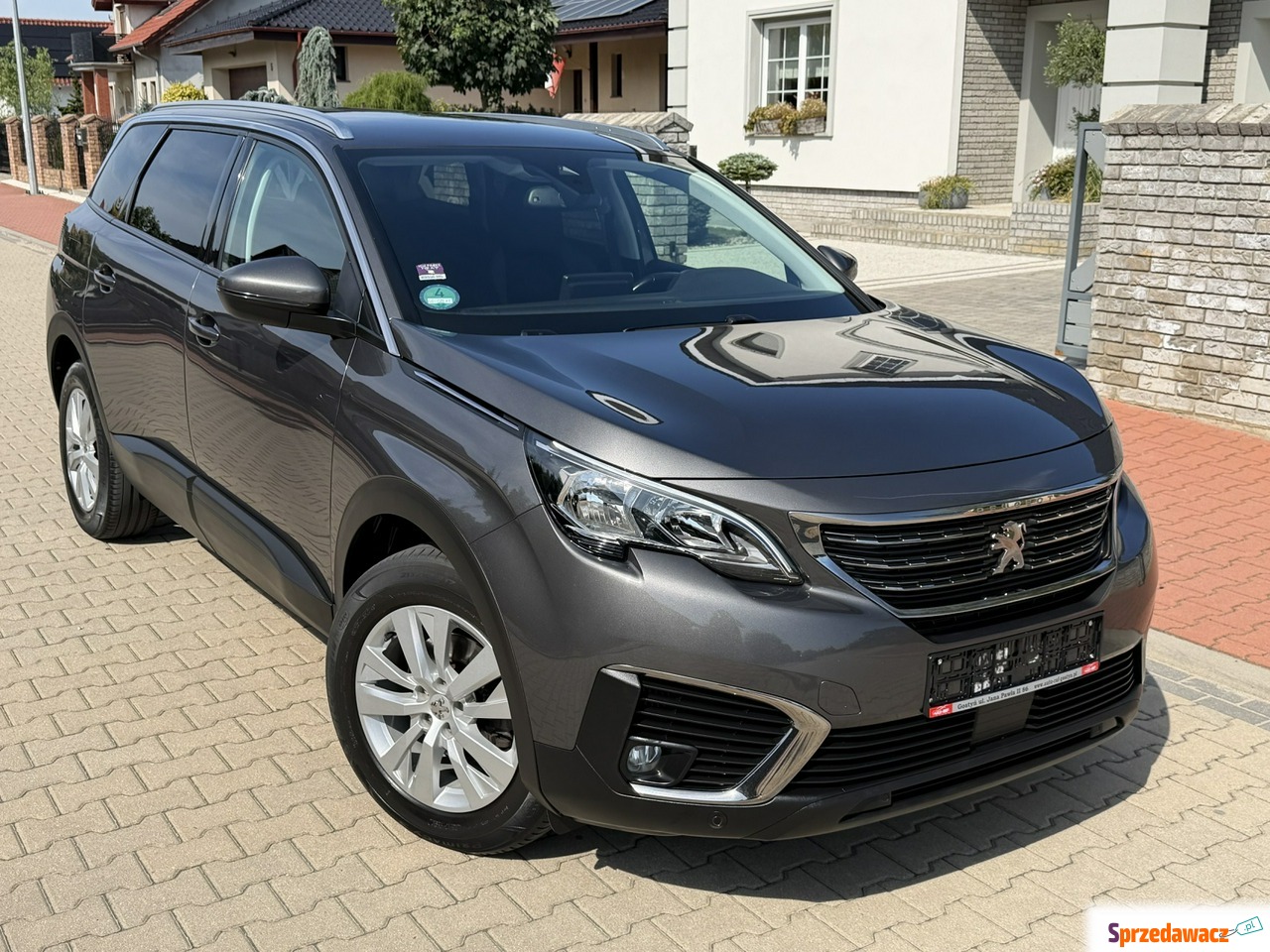 Peugeot 5008 2019
