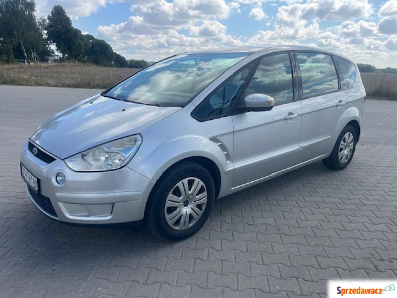 Ford S-MAX 2009
