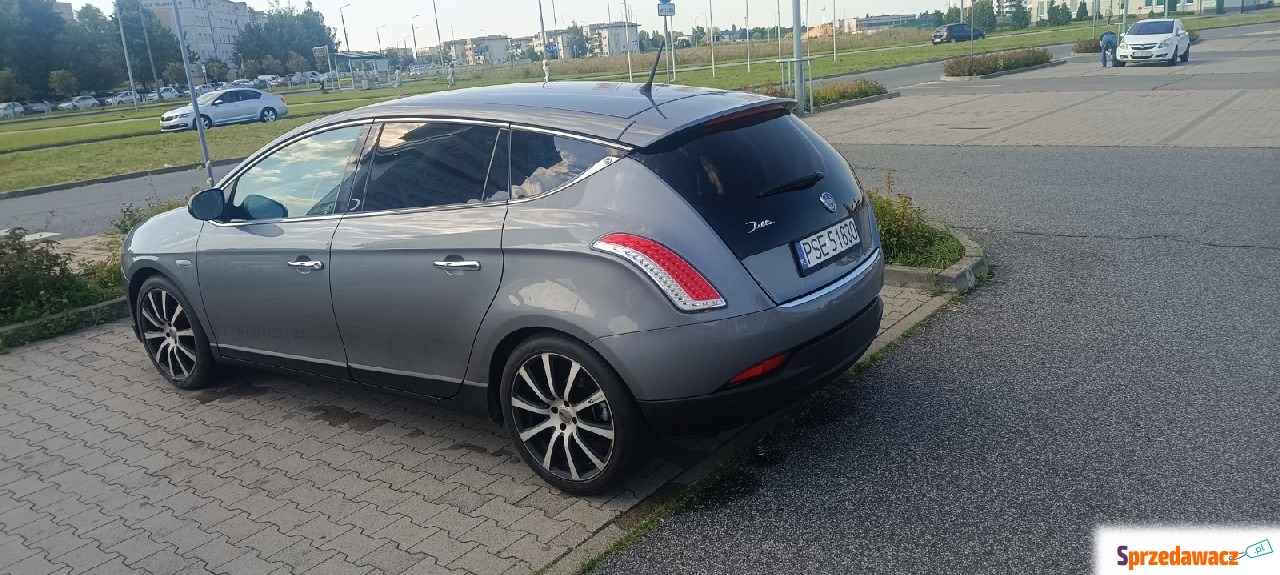 Lancia Delta 2012